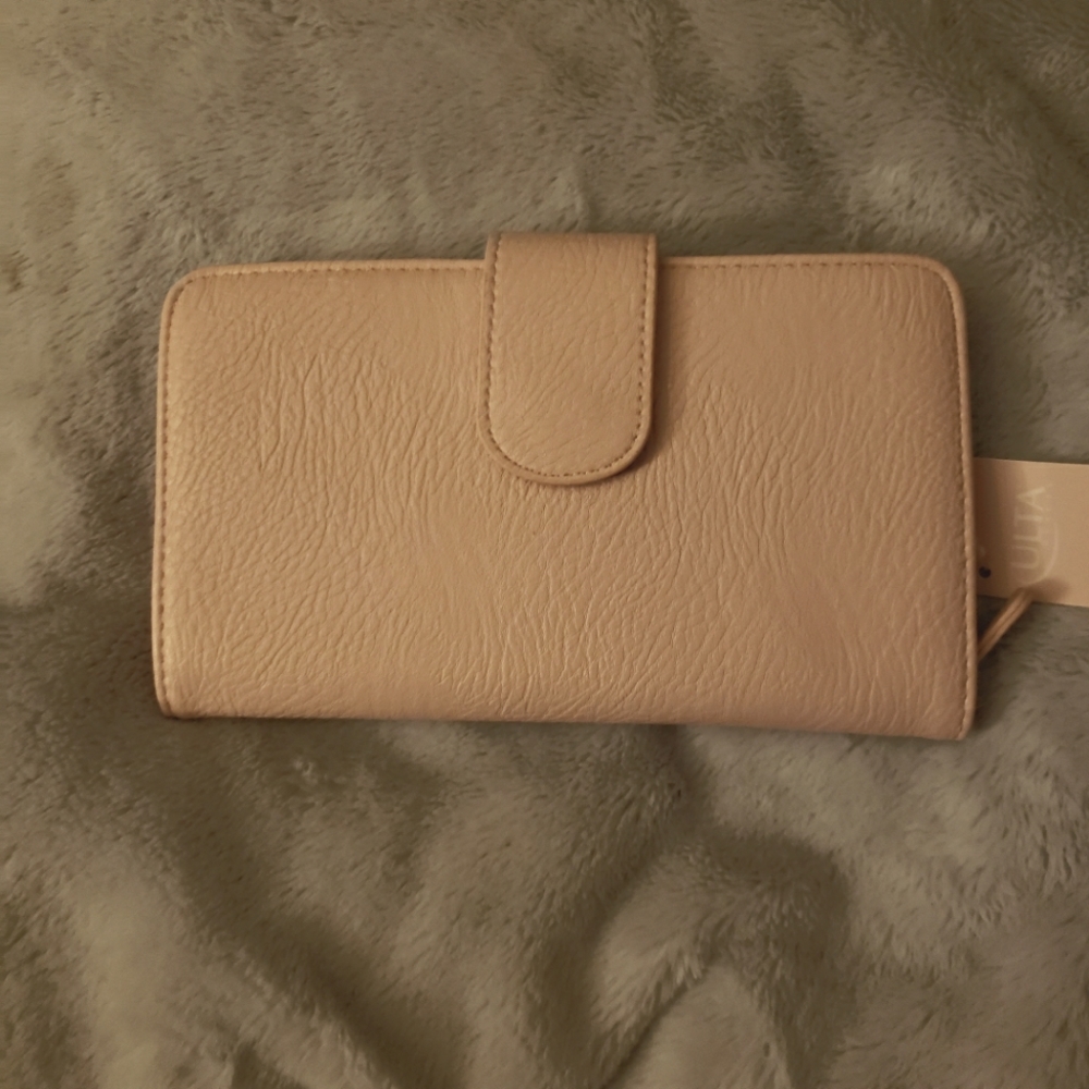 Pink extra large wallet,  from ulta